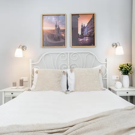 Loreto 1 By Cozyplace *