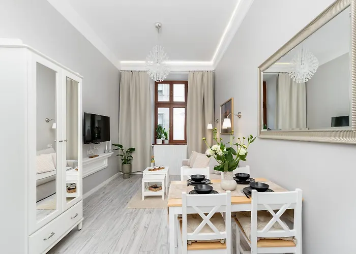 Apartment Loreto 1 By Cozyplace *