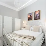 Loreto 1 By Cozyplace Апартаменты Краков